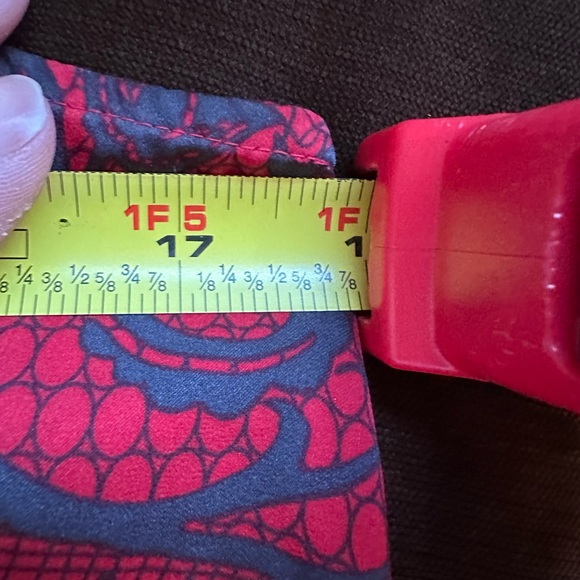 Halogen Red & Black Sateen Floral Print Sleeveless. Tie In Front Sz XS. - Picture 12 of 13